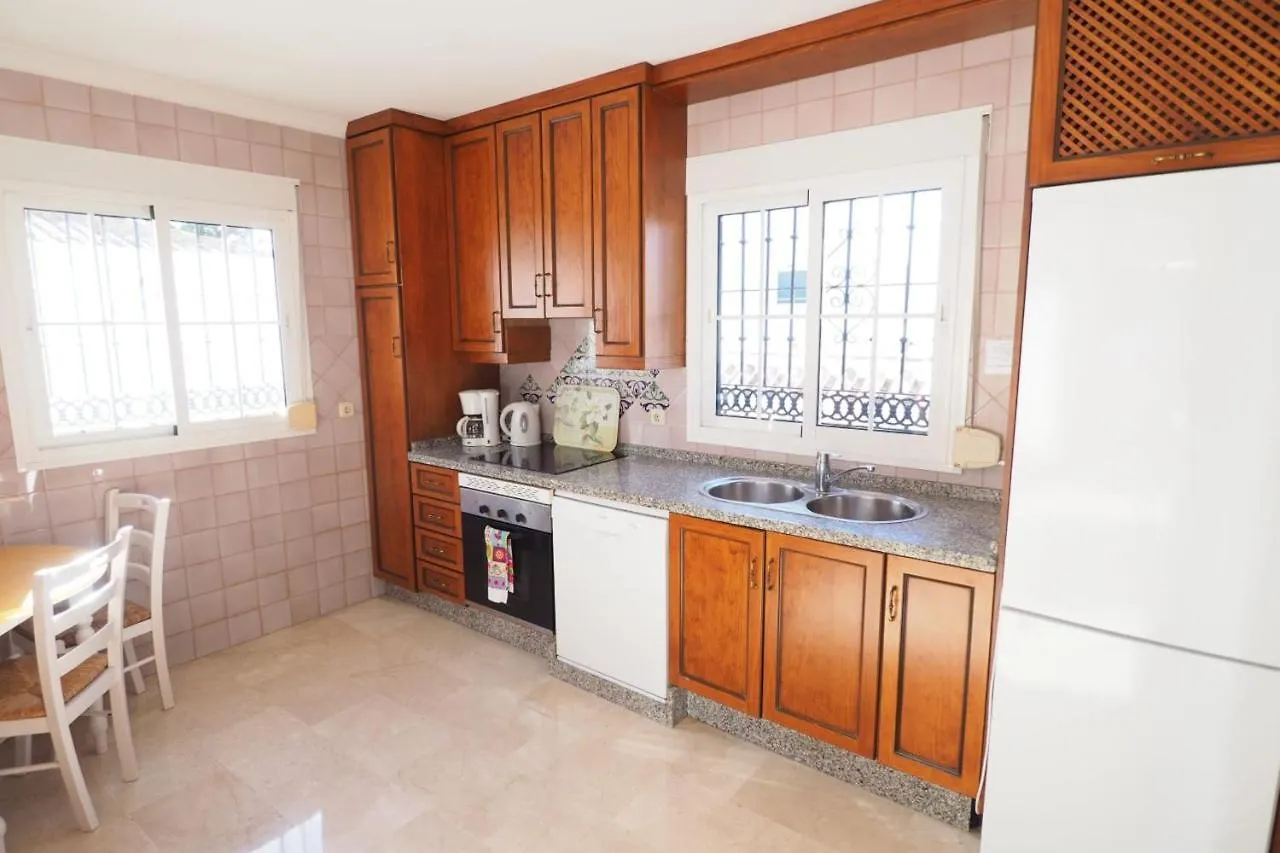 Nerja Paradise Rentals - Villa Las Palomas
